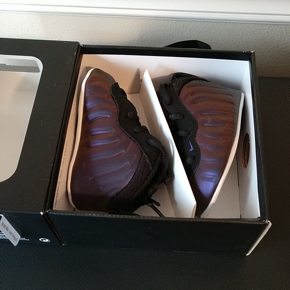 ๐ Sold Infant Nike Posite Sneakers! NWT - Picture 3 of 8